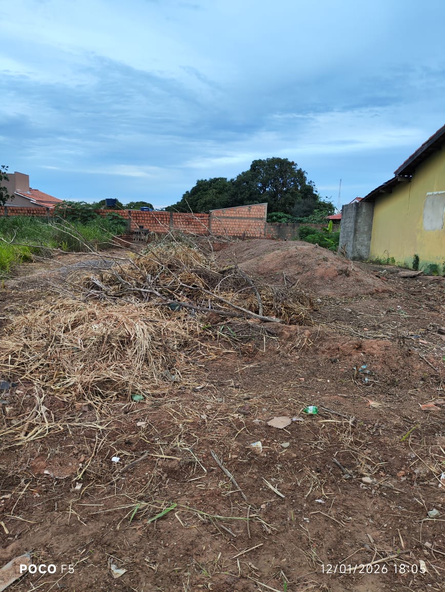 Área urbana - 360 m2