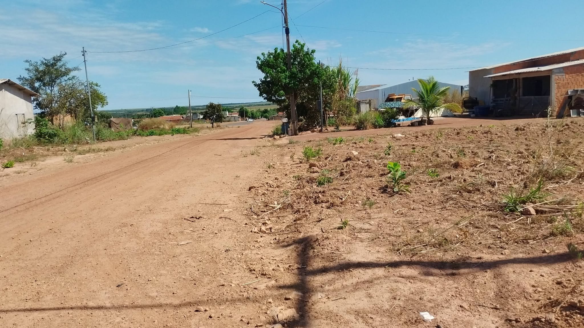 Áreas urbanas - 300 m2 cada uma