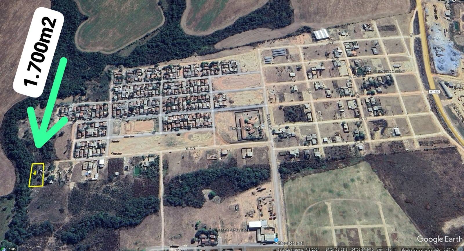 Área urbana - 1.700 m2