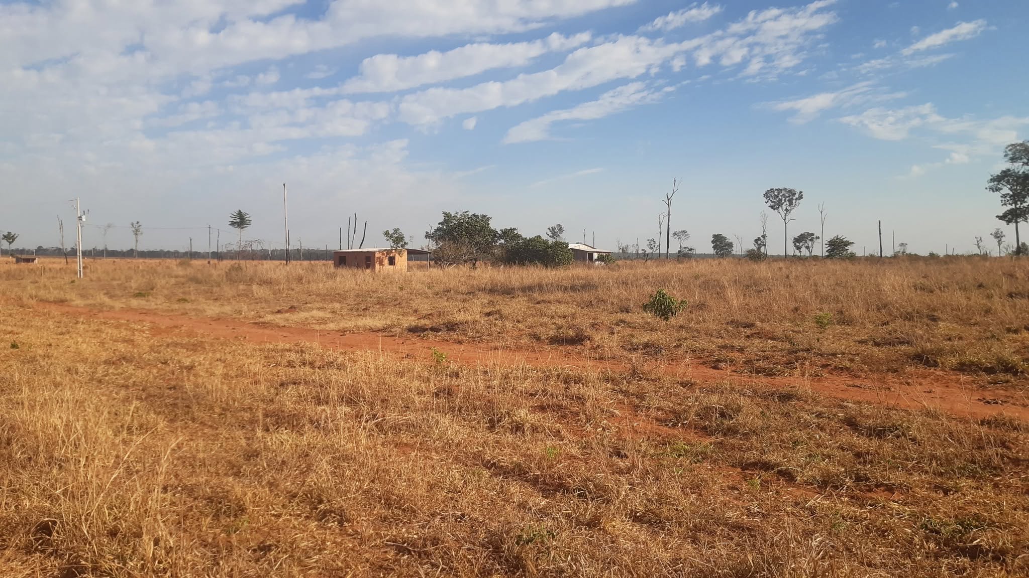 Área rural - 16,383 ha
