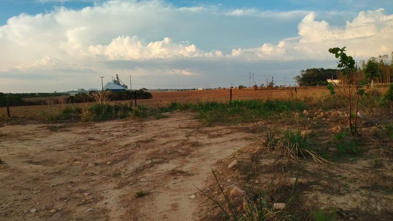 Área urbana - 531 m2