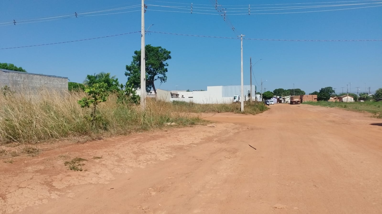 Área urbana - 392 m2